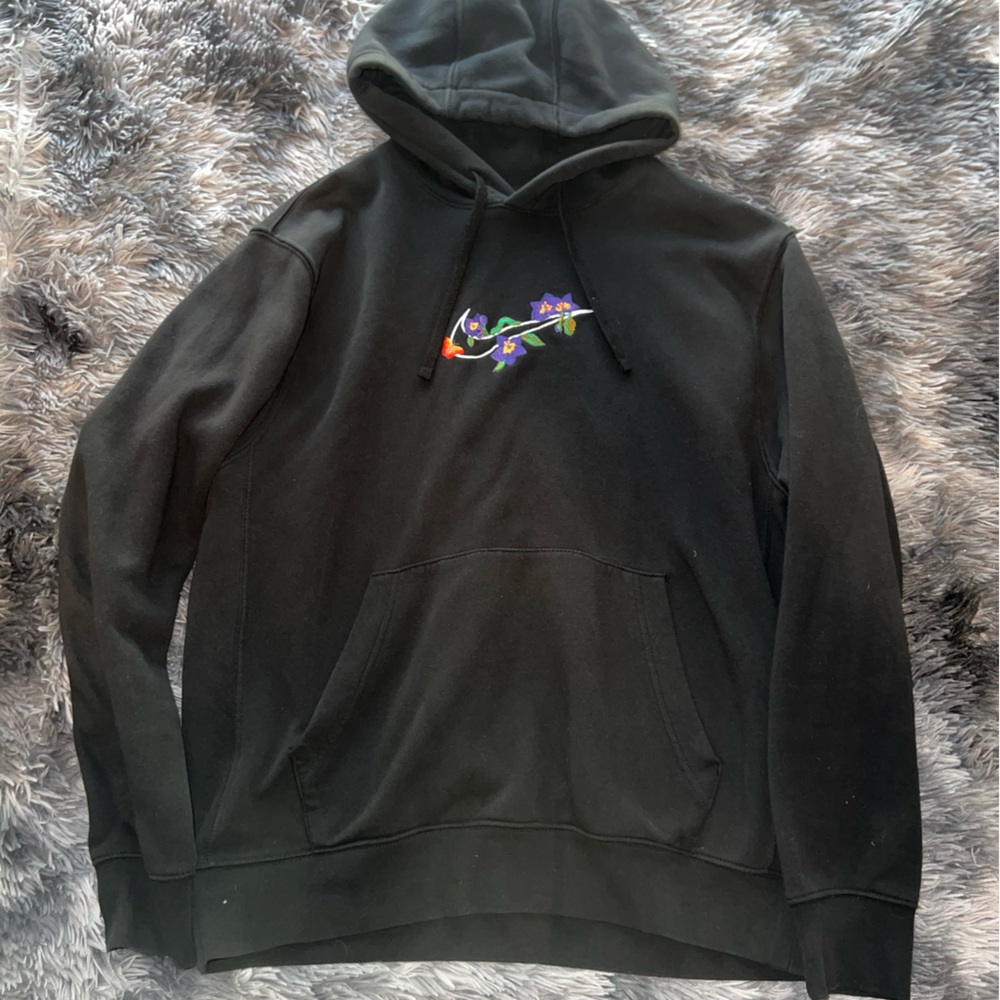 Black Nike Embroidery Pull Over Hoodie